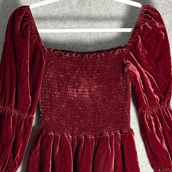 o.p.t. Sz XS Hasher Smocked Velvet Mini Dress Gathered Bell Sleeve Square Neck - Picture 11 of 15